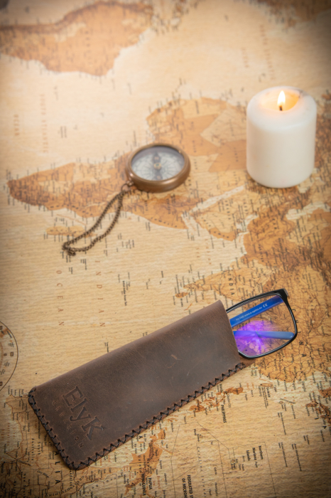 Toc / Etui ochelari soare / vedere din piele naturala, lucrat si cusut manual, Mark, Maro [4]