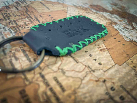 Breloc din piele naturala, lucrat si cusut manual, Mark, Verde Army [1]