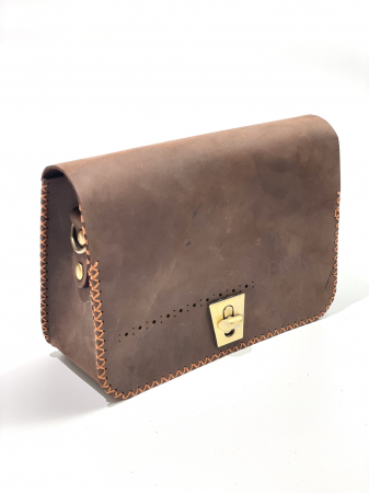 Toate produsele - Geanta dama din piele naturala, handmade, Maro ( cusatura maro ), cusuta manual, Sarah, produsa in Romania