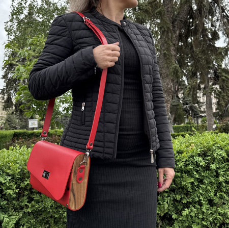 Geanta dama din piele naturala si lemn reciclat,lucrata manual, Katy, Handmade, Rosie [1]