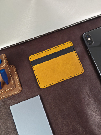 Portcard Personalizat din Piele Naturala Duma Mini – Suport Carduri Gravat Manual, Design Ultra Slim [1]