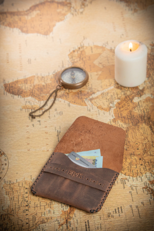 Portcard din piele naturala, lucrat si cusut manual, Marcus, Handmade, Maro [2]