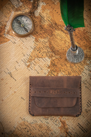 Portcarduri - Portcard din piele naturala, lucrat si cusut manual, Marcus, Handmade, Maro