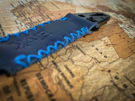 Breloc din piele naturala, lucrat si cusut manual, Nero, Bleumarin [1]