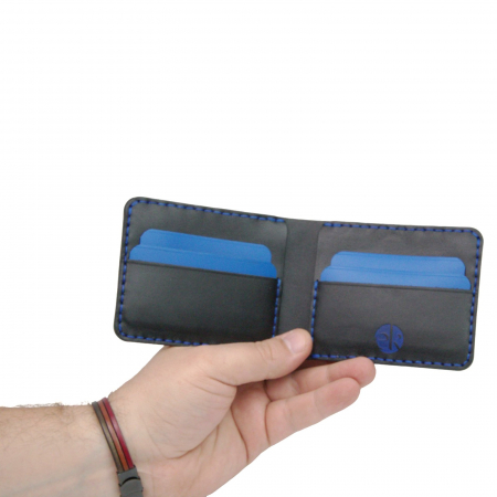 Construieste-ti singur produsul - Portofel personalizabil clasic barbati din piele naturala, Hector Young, negru detalii albastre