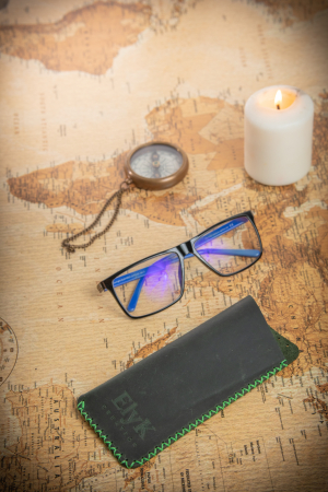 Toc / Etui ochelari soare / vedere din piele naturala, lucrat si cusut manual, Mark, Verde Army [0]