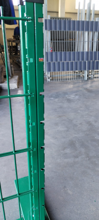 STALP DIAFOR PLASTIFIAT 2000mm VERDE (RAL6005) CU CAPAC [2]