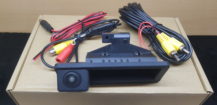 Maner Buton Deschidere Portbagaj Haion Dedicat BMW Seria 1 3 5 X1 X5 X6 E81 E82 E88 E90 E91 E92 E93 E60 E61 E84 E70 E71, cu cabluri camera marsarier [9]