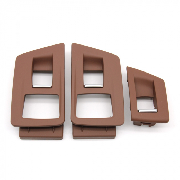 Set 3 Ornamente Butoane Geamuri Pasageri Dedicat BMW Seria 5 F10 F11, cu perdeluta, Maro [1]