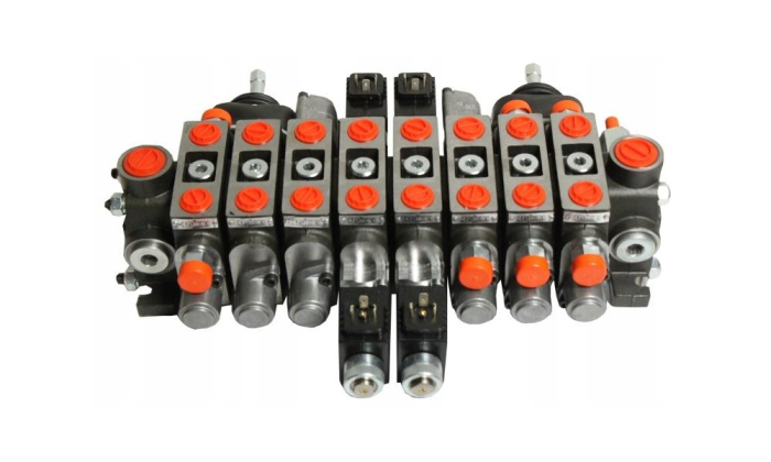 Distribuitor hidraulic 350 bar cu 8 sectiuni  pentru macarale forestiere [2]