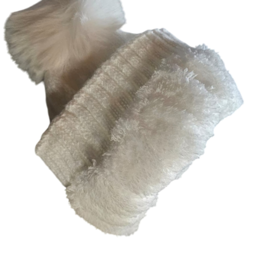 Caciula tricotata groasa cu pompon, imblanita pe interior, stil casual de iarna - Alb [2]