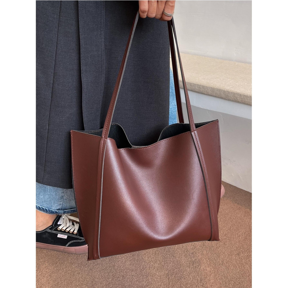 geanta-tote-de-umar-cu-design-simplu-si-minimalist-capacitate-mare-maro [7]