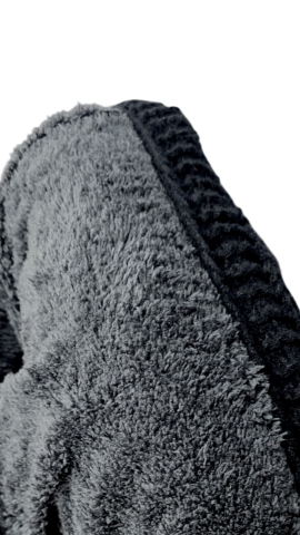 Caciula tricotata dama cu fular [2]