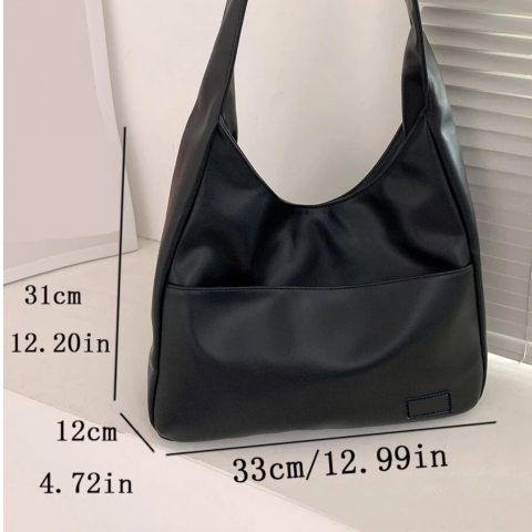 geanta-hobo-de-umar-simpla-si-eleganta-negru [5]