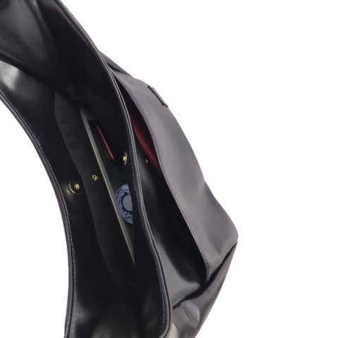 geanta-hobo-de-umar-simpla-si-eleganta-negru [3]