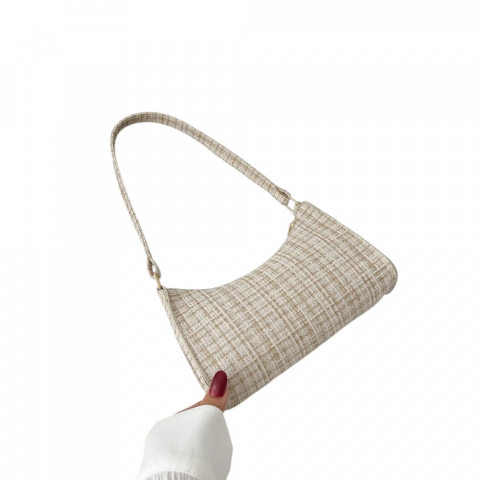 geanta-tip-baguette-model-in-carouri-texturate-alb [6]