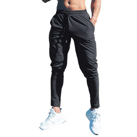 Imbracaminte Sport - pantaloni-sport-barbati-regular-fit-usor-elastici-cu-buzunare-negru-marime-s