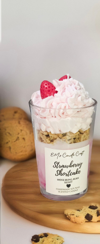 Lumanari parfumate - Strawberry Shortcake