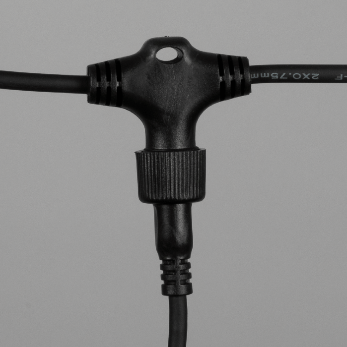 Ramificatie tip T neagra de 1 m pentru instalatii festive cu conectori M4 [2]
