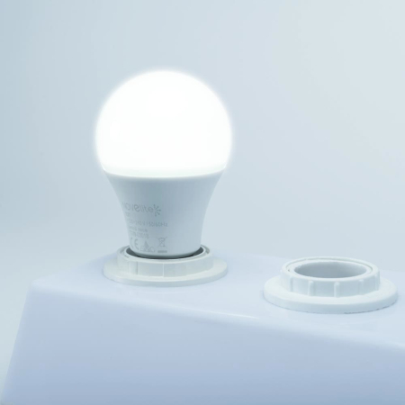 Bec LED - Bec LED A60 7W cu soclu E27 si lumina calda 3000K