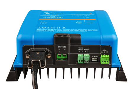 Invertoare - Incarcator Phoenix Smart IP43 12V 30A 1 1 120 240V