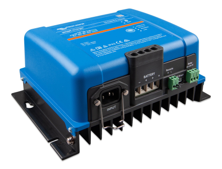 MPPT - Incarcator inteligent Phoenix Smart IP43 12V 50A 3 iesiri