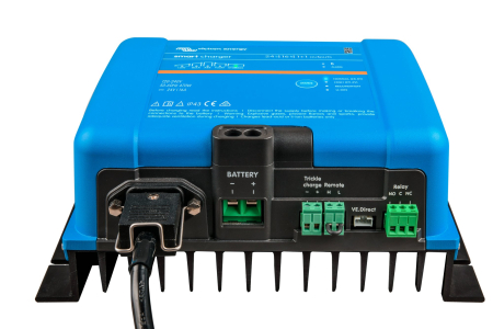 MPPT - Incarcator Phoenix Smart IP43 24V 16A 120 240V