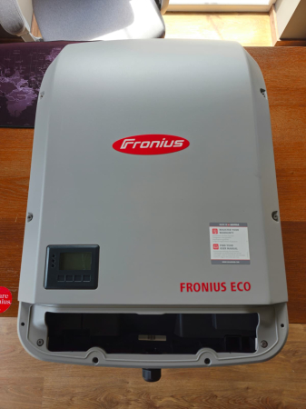 Fronius Eco 27.0-3-S Light 27 kW - Garantie activabila [1]