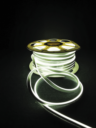 Tub luminos flexibil alb cu 92 LED uri pe metru si protectie IP44 rola 50 m [0]