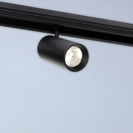 Spot negru pentru sina magnetica cu putere 15W si lumina neutra 4000K [0]