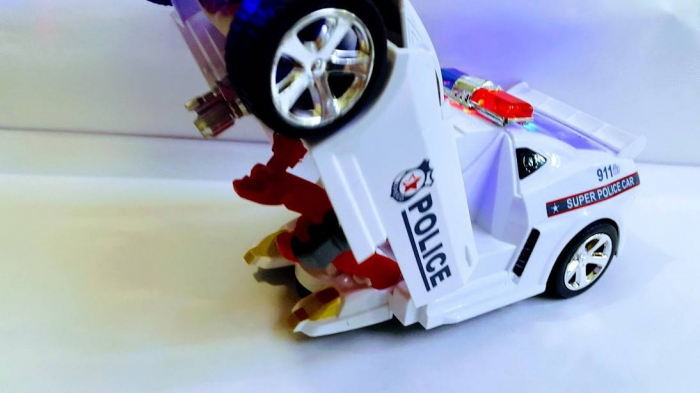 masina de politie - robot [2]