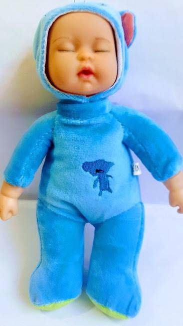 papusa costumata [4]