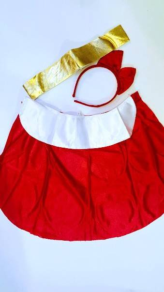 rochita Alba ca Zapada cu pelerina 4-6 ani [3]