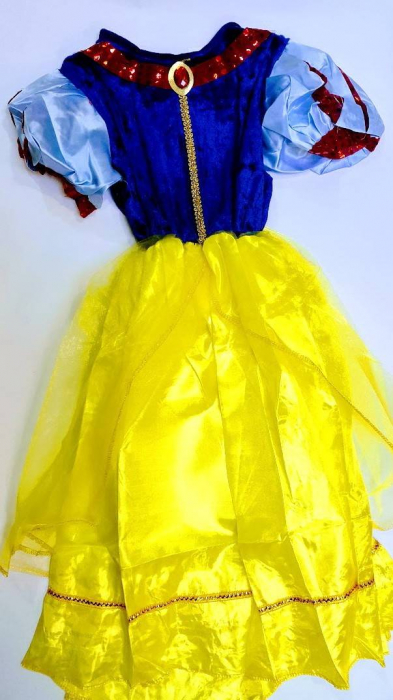 rochita Alba ca Zapada cu pelerina 4-6 ani [2]