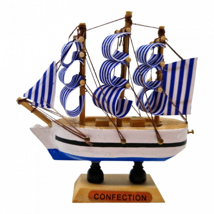 Corabie din lemn pe piedestal, 10x10x3 cm [2]
