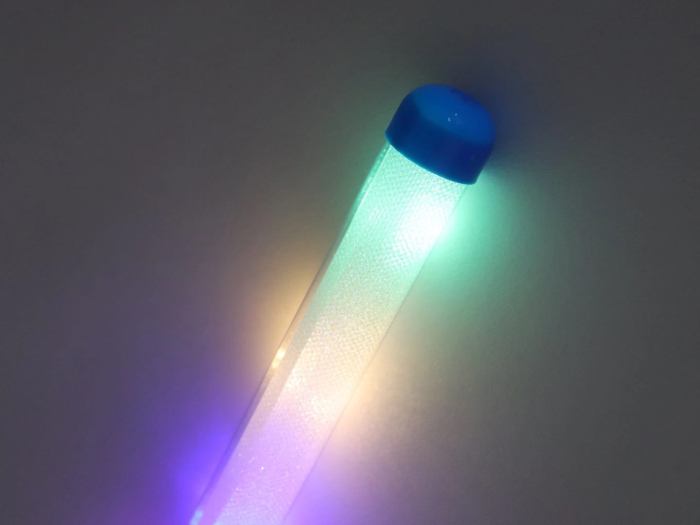 Baghetă Luminoasă LED Magic Glow Stick, 48 cm, Albastru, Ideală pentru Petreceri și Concerte [3]