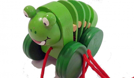 Jucarii Lemn - jucarie de tras din lemn, broasca, 11 cm