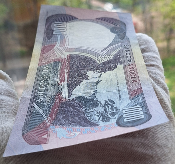 Angola 1000 Escudos 1972, aproape necirculata [2]