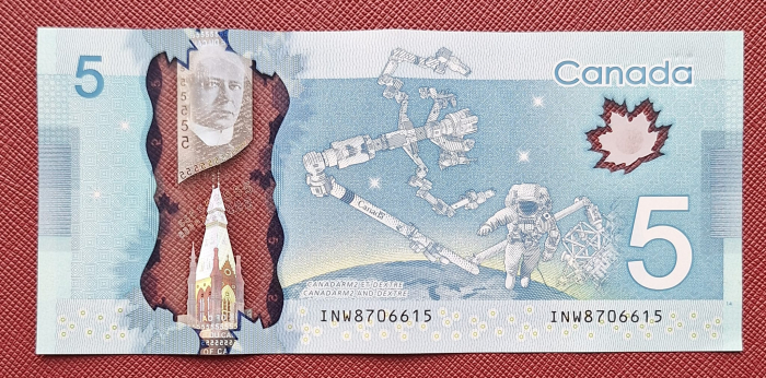 Canada 5 dolari 2013, polimer, aproape necirculata [2]