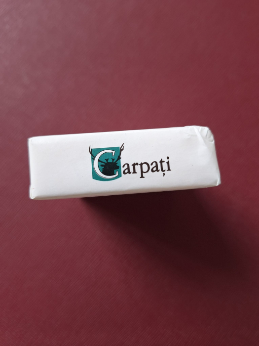 Pachet Carpati, eticheta originala, polistiren in interior, destinat expunerii / cadou [5]