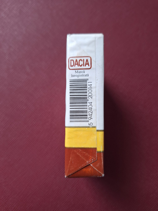Pachet Dacia, eticheta originala, polistiren in interior, destinat expunerii / cadou [2]
