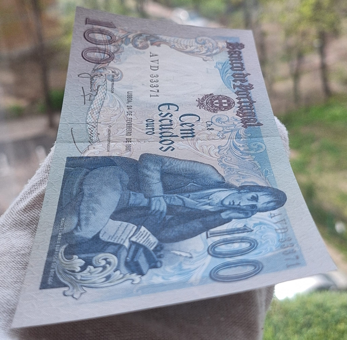 Portugalia 100 Escudos 1981, aproape necirculata [3]