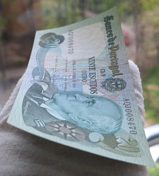 Portugalia 20 Escudos 1978, aproape necirculata [2]