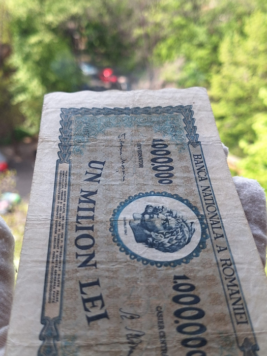 Romania 1 milion lei 1947, seria P.0157/0528, stare buna [7]