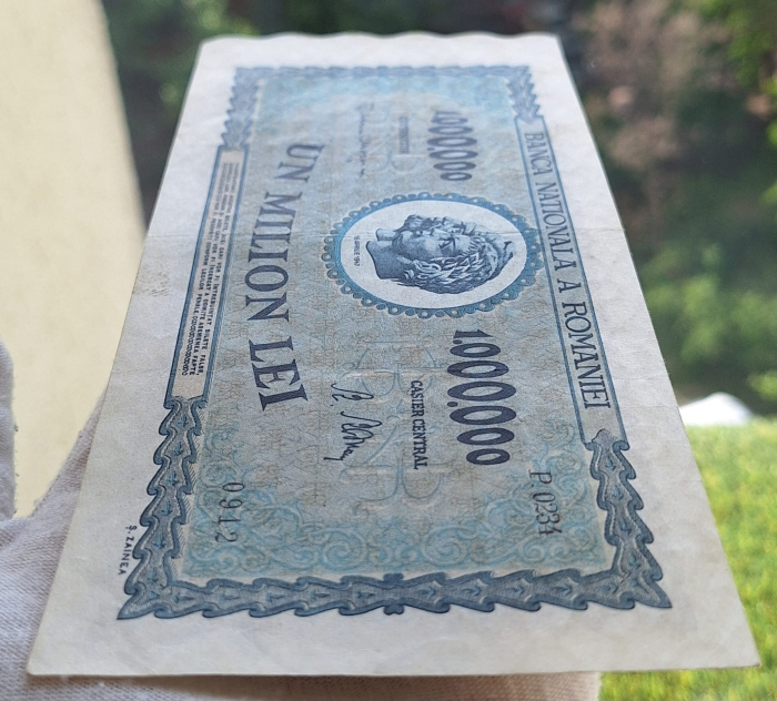 Romania 1 milion lei 1947, seria P.0234/0912, stare buna [7]