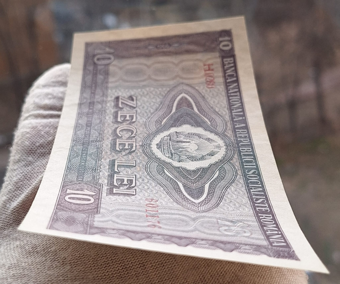 Romania 10 LEI 1966, seria H.0260/601176, aproape necirculata [7]