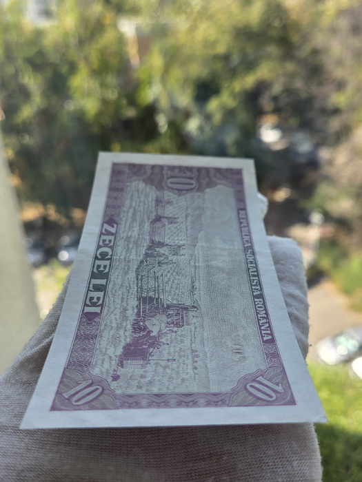 Romania 10 LEI 1966, seria E.0092/075404, aproape necirculata [5]