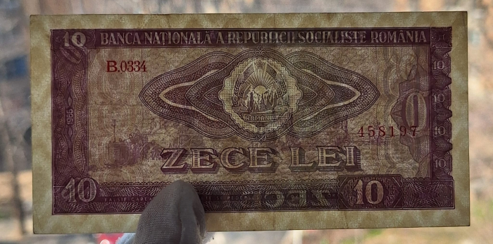 Romania 10 LEI 1966, seria B.0334/458197, circulata [3]