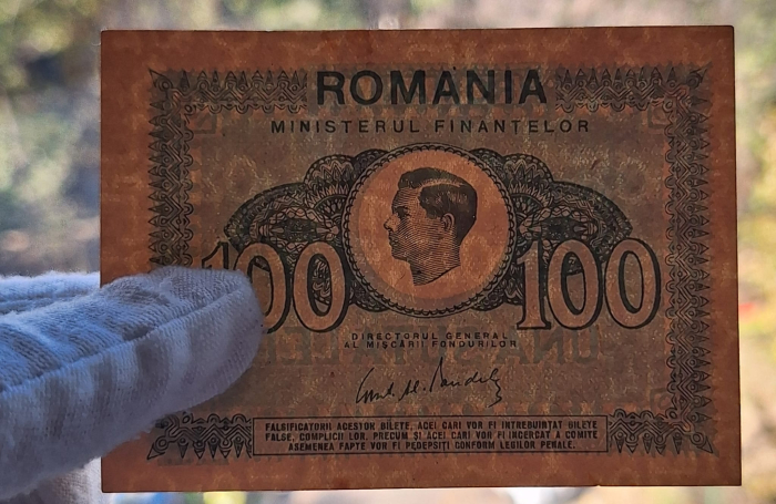 Romania 100 Lei 1945, Regele Mihai, aproape necirculata [3]