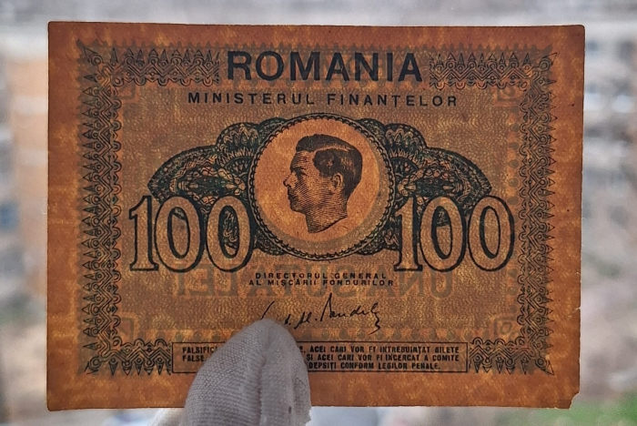 Romania 100 Lei 1945, Regele Mihai, circulata [3]
